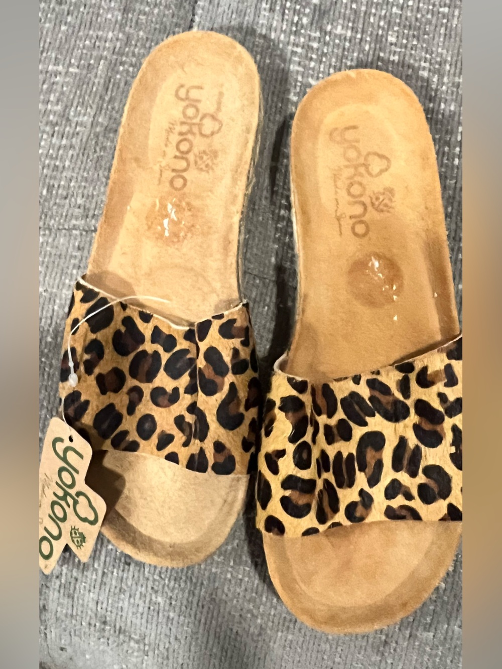 Yokono Leopard Print Slide Sandals - Tan/Black